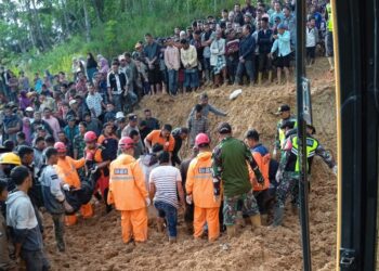 Satu Keluarga Tertimbun Longsor di Aceh Tengah, 2 Korban Ditemukan Meninggal