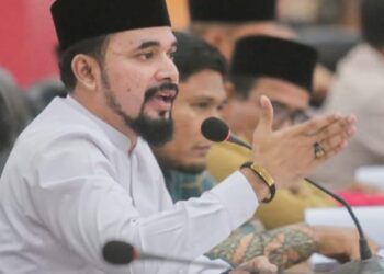 Iskandar Usman Alfarlky Minta Pemerintah Aceh Segera Bayar Honor Guru Non BKN via APBA