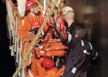 Tim SAR Banda Aceh Evakuasi ABK asal Ukraina ke RSUDZA Banda Aceh