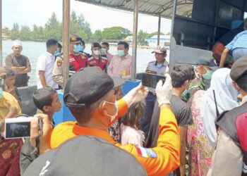 139 Imigran Rohingya Dilaut Aceh Selatan di Evakuasi ke Darat
