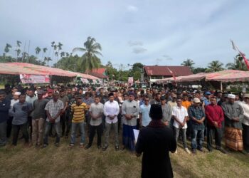 Paslon AZAN Kembali Kukuhkan Tim Pemenangan Sipil Sekecamatan Pante Bidari