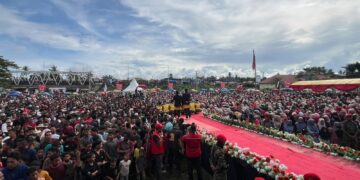 Breaking News: Massa Merahkan Kampanye Akbar Azan di Peureulak Aceh Timur