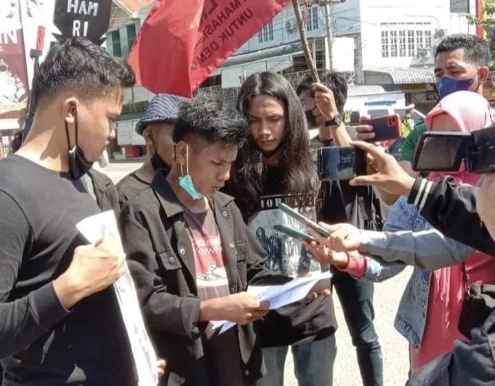 LMND Simeulu Desak Pemda Setempat untuk Bayar Utuh Gaji Pegawai Kontrak