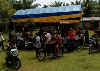 Warga Panton Rayeuk 1 Demo PT Blang Kolam Terkait Dugaan Pengrusakan Kebun