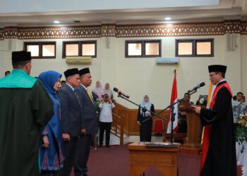 Pengadilan Meulaboh Lantik Tiga Pimpinan DPRK Aceh Barat