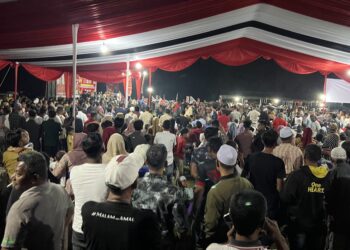 Dek-Fadh dan Cawabup AZAN Disambut Lautan Manusia di Madat Aceh Timur