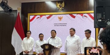 Prabowo Naikkan Upah Minimum Nasional Jadi 6,6 Persen