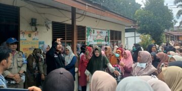 Kantor BKPSDM Subussalam Dikepung Puluhan Peserta PPPK, Ini Masalahnya