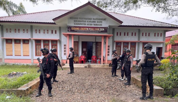 Pamatwil OMP Seulawah Pastikan Kotak Suara di KIP Aceh Tamiang Dijaga Ketat Aparat Kepolisian