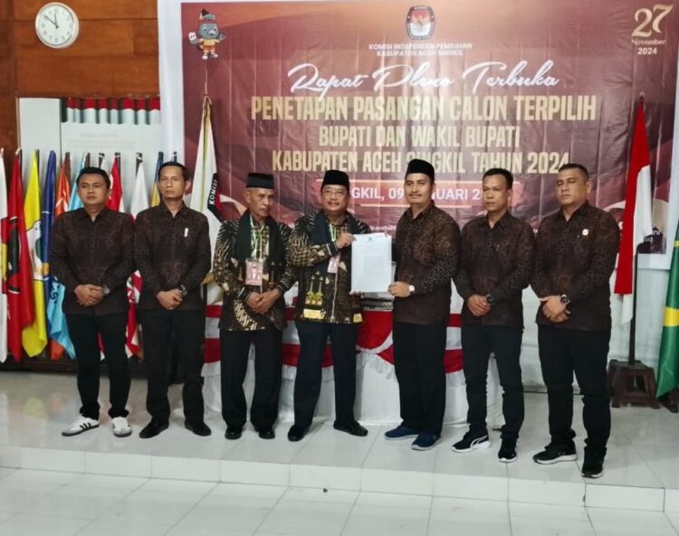 KIP Resmi Tetapkan Safriadi-Hamzah Sulaiman Sebagai Bupati Aceh Singkil Periode 2025-2030
