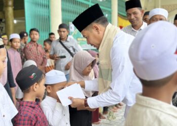 Wakil Bupati Aceh Timur Hadiri Buka Puasa Bersama dan Santunan Anak Yatim di Simpang Ulim