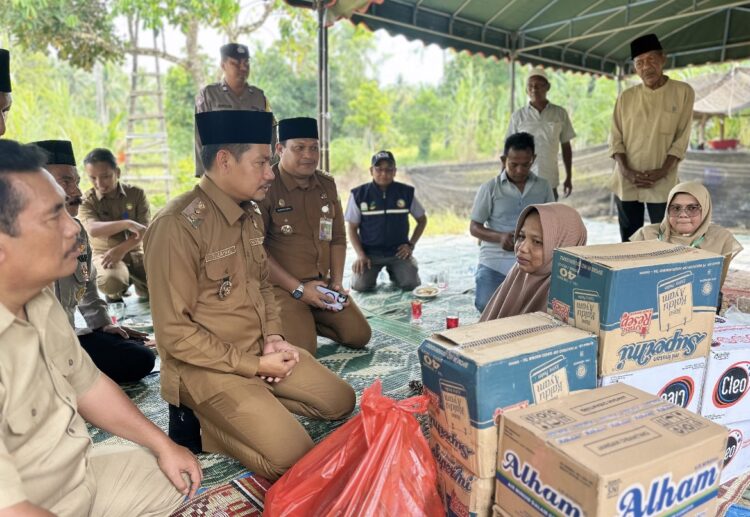 Bersama Dalam Duka: Wabup Aceh Timur Kunjungi Rumah Duka Rafal Zivala Aqsa