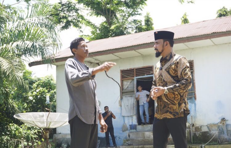 Respon Cepat Terkait Air Keruh, Al-Farlaky Sidak PDAM Cabang Ranto Peureulak