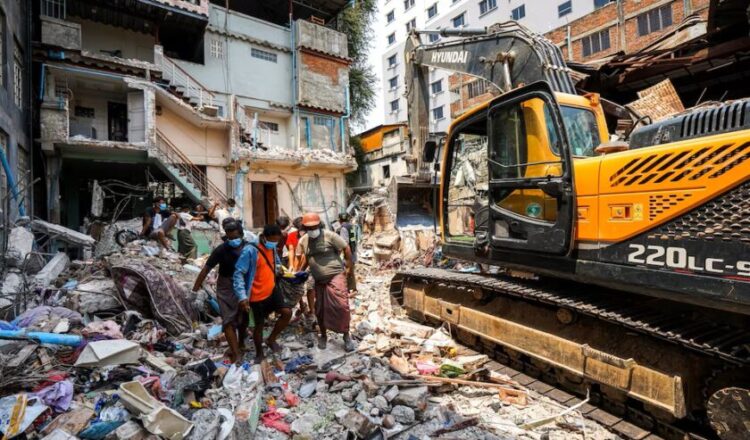 Korban Tewas Gempa Bumi Myanmar Capai 3.301 Orang