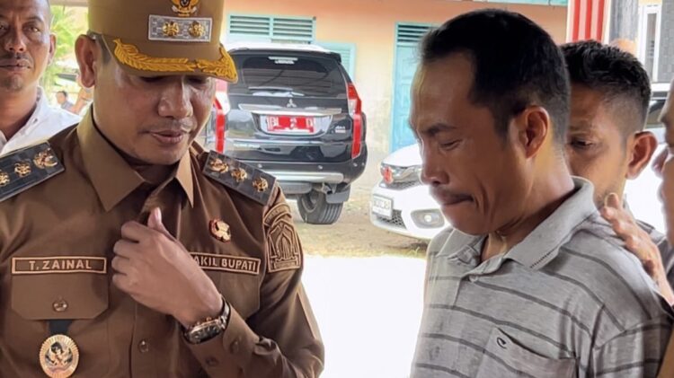 Wabup Aceh Timur Beri Bantuan Pada Korban Petir, Wujudkan Kepedulian Pemerintah