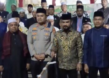 Semarakkan Hari Besar Islam, Bupati Al-Farlaky Pimpin Takbir Keliling Idul Adha di Aceh Timur