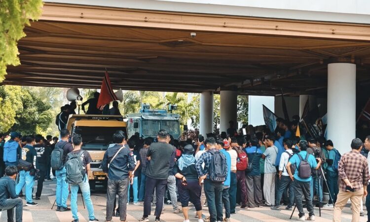 Demonstrasi GAM: Tuntut Kembalikan 4 Pulau dan Copot Mendagri