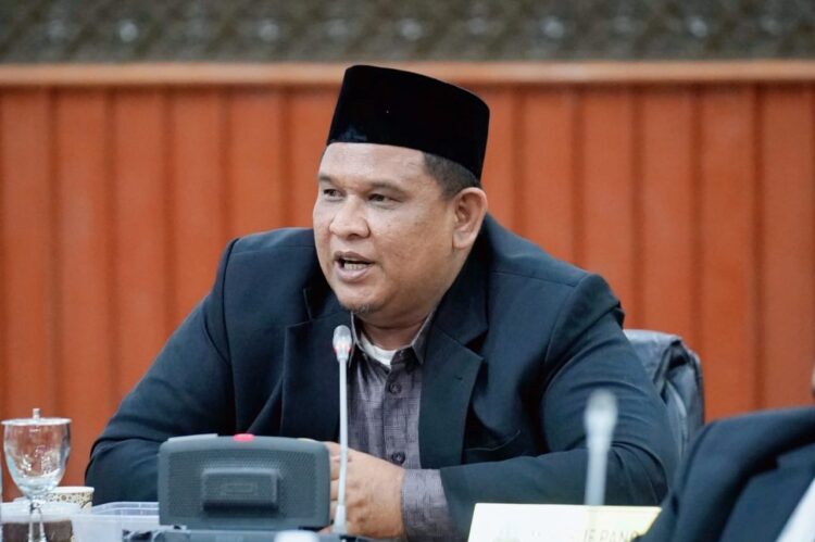 Pang Ucok dari Lokasi Longsor ke Meja Rapat Paripurna, Perjuangkan Aspirasi Warga Pante Bidari