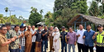 Bunda Salma Tinjau Infrastruktur Jalan Rusak Paya Bakong-Pante Bahagia di Aceh Utara