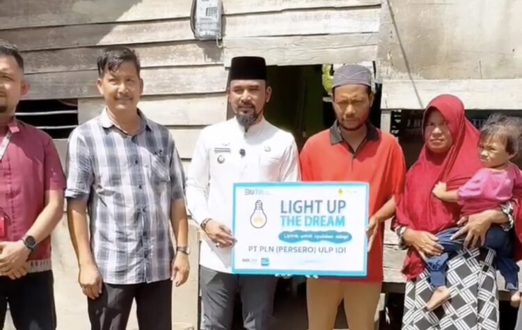 Kepedulian Bupati Al-Farlaky: Dari Listrik Gratis Hingga Solusi Hunian Layak di Peudawa