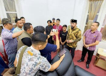 Lima Nelayan Aceh yang Terdampar di Kepulauan Aru Akhirnya Pulang