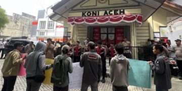 Rangkap Jabatan di KONI Aceh Singkil, Mahasiswa dan Pemuda Gelar Aksi Protes