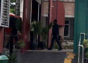 Breaking News: Mantan Bupati Aceh Timur, Rocky, Memenuhi Panggilan Kejaksaan