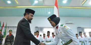 Bupati Al-Farlaky Kukuhkan 75 Anggota Paskibraka