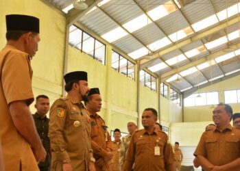 Bupati Al-Farlaky Tinjau Pasar Simpang Ulim, Dorong pengembangan untuk Tingkatkan Ekonomi