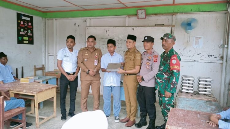 Wabup Aceh Timur Tinjau Program Makan Bergizi Gratis di SMAS Terpadu Fathurraman