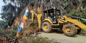 Bupati Aceh Timur Kerahkan Alat Berat Atasi Longsor di Pendalaman Birem Bayeun