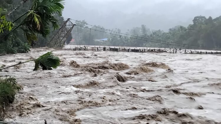 Banjir Bandang Hantam Serbajadi Lokop, 6 Desa Terendam, Jembatan Hanyut