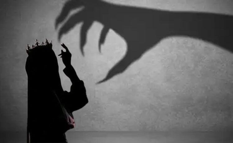 Bayang-Bayang Ratu Kegelapan di Tanah Aceh