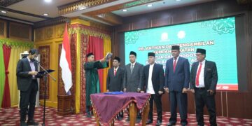 Lantik Kepengurusan Baru Baitul Mal Aceh Periode 2025-2030, Ini Pesan Tegas Mualem!