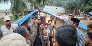 Lagi, Bupati Al-Farlaky Salurkan Bantuan ke Madat