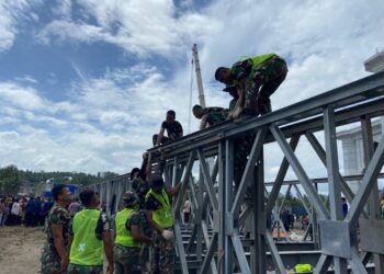 Kodam IM Pasang Jembatan Bailey untuk Pulihkan Akses Transportasi di Aceh