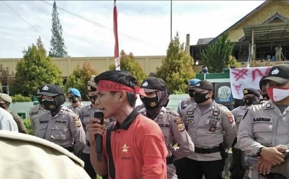 LMND Simeulue Desak Bupati Lakukan Reformasi Birokrasi Pemerintahan