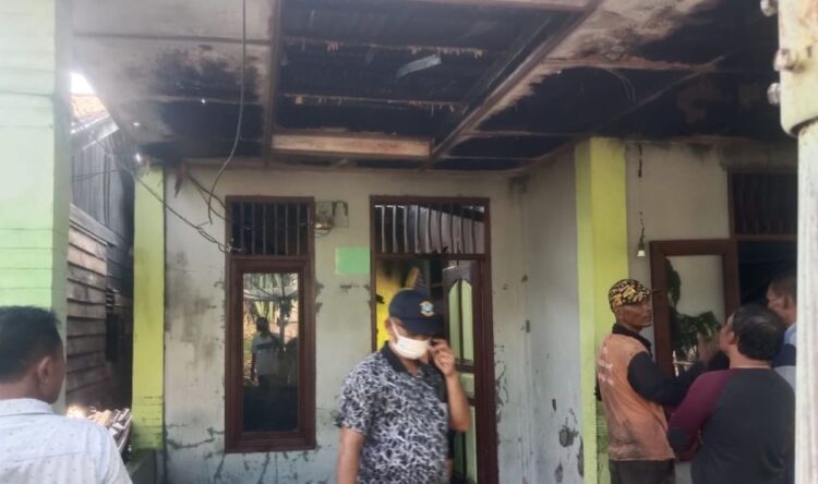 Dua Unit Rumah Warga di Semadam Aceh Tenggara Hangus Terbakar