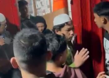 Jelang Subuh, Bos dan Karyawan Toko Smartphone di Aceh Barat Digerebek, Begini Kejadiannya!