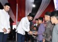 Bukber dengan Ribuan Masyarakat, Bupati Al-Farlaky Ajak Perkuat Persaudaraan