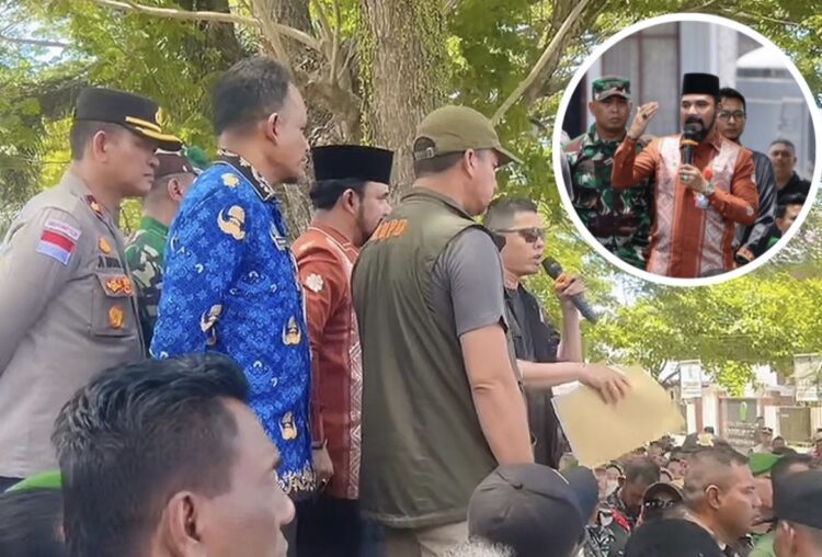 Pendemo Korban Banjir Puji Bupati Al-Farlaky, Sebut Sosok yang Idealis