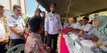 Bupati Al-Farlaky: TMMD Bukan Sekadar Proyek Fisik, tapi Fondasi Lawan Kemiskinan