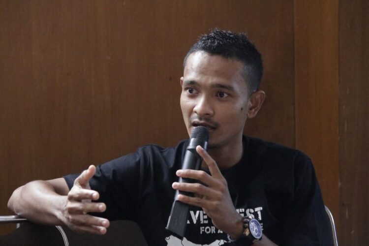 Membedakan Kritik, Heater dan Buzzer Dalam Ruang Publik Kita