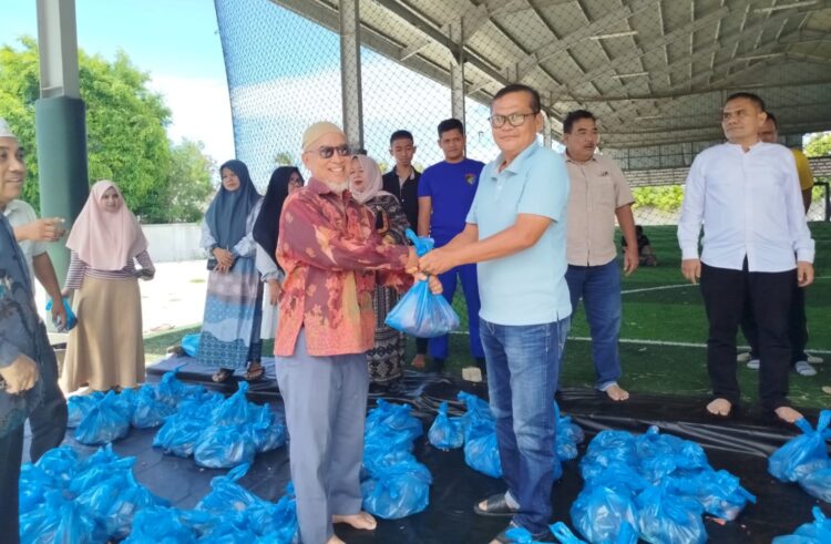 DPRA Dapil 8 dan IKAGARA Banda Aceh Jadikan Qurban Wadah Temu Warga Agara