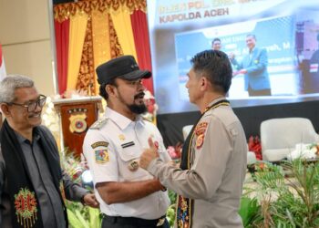 Hadir di Launching Buku Polda Aceh, Bupati Al-Farlaky: Inspirasi Bagi Generasi Muda 