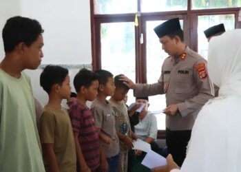 Polres Aceh Singkil Doa Zikir Bersama dan Santuni Anak Yatim Piatu