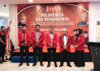 Sempat Ricuh, Abuwa Tetap Lantik 3 Pengurus DPW Partai Aceh Timur