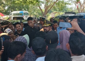 Bupati Aceh Timur Temui Warga Seumanah Jaya, Jelaskan Skema Bantuan Banjir dari Pusat