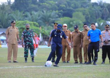 Bupati Aceh Timur Buka Piala Bupati Cup II, Hidupkan Kembali Lapangan Benteng