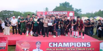 Final Tanpa Gol, Ribuan Warga Tumpah Ruah di Penutupan Piala Bupati Aceh Timur